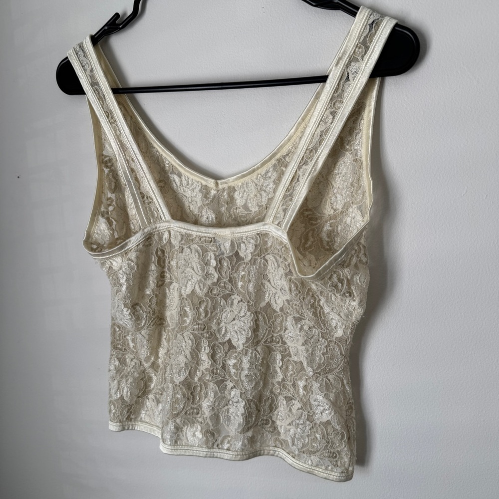 Papillon Blanc cream lace cropped tank - Picture 3 of 7